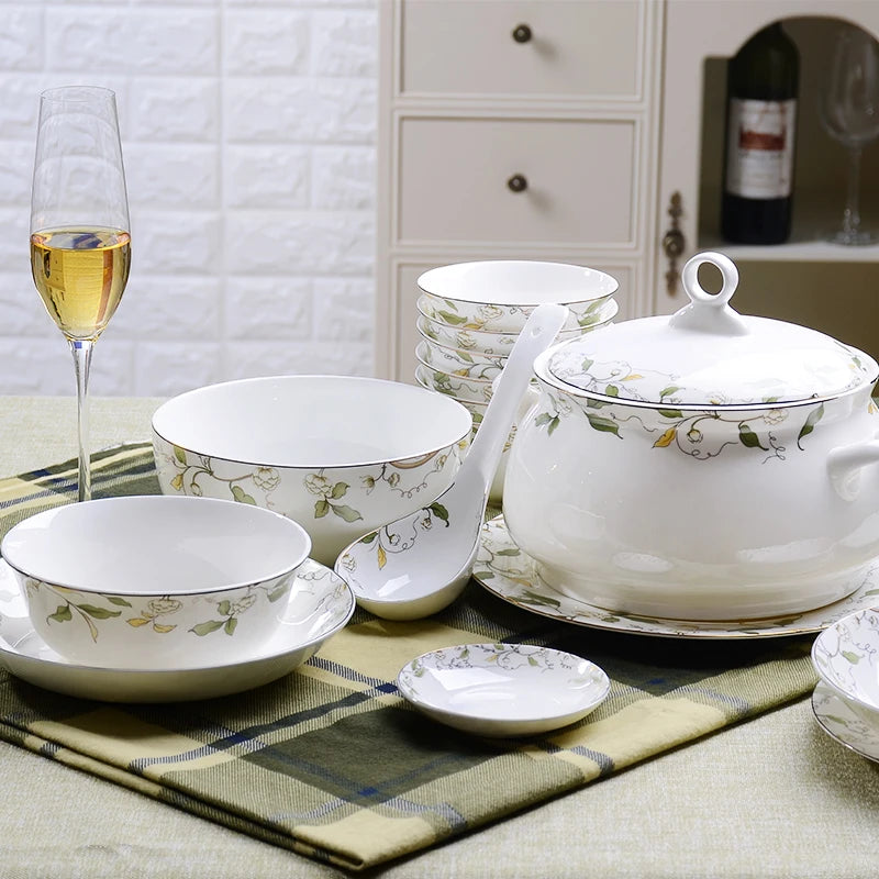 Tangshan Bone Porcelain Bowls and Dishes with Pottery Bowls and Plates with Soup Bowls and Noodles