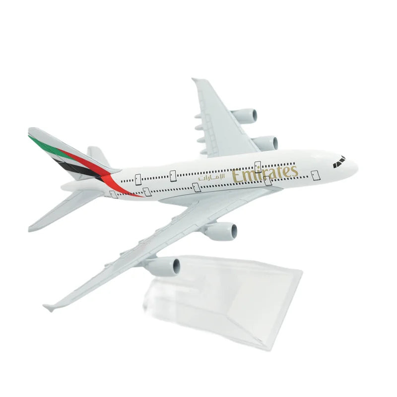 Z3 Scale 1:400 Metal Aircraft Replica Emirates Airlines A380 B777 Airplane Diecast Model Aviation Plane Collectible Toys for