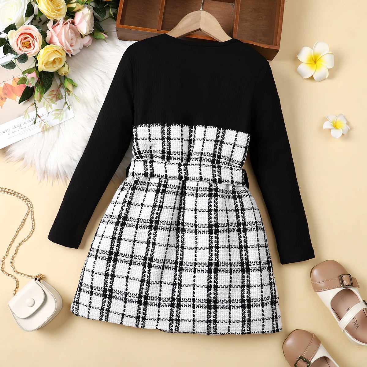 PatPat Kids Girl Autumn and Winter Plaid Dresses Tweed Splice Button Design Irregular Hem Long-sleeve Girl Dress for 5-12 Y