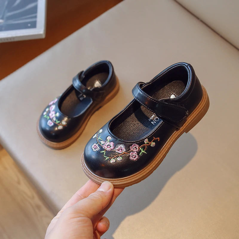 Toddlers Girls Leather Shoes Kids Mary Janes Embroidery Flowers Sweet Retro Child Princess Flats for Party 2023 Spring New Chic