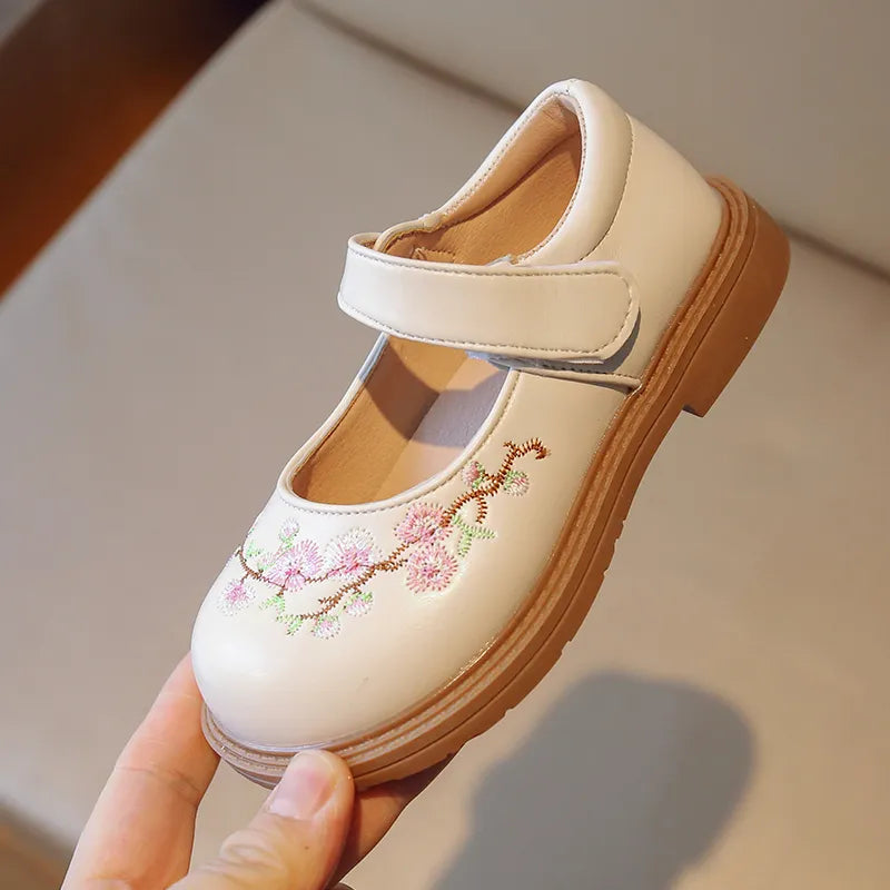 Toddlers Girls Leather Shoes Kids Mary Janes Embroidery Flowers Sweet Retro Child Princess Flats for Party 2023 Spring New Chic