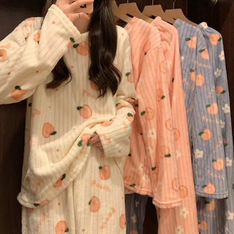 2023 New Women's Pajamas Set Warm Two-Piece Homewear Set Peach Bear Coral Velvet Suit Cute Sweet Thickened Warm Homewear