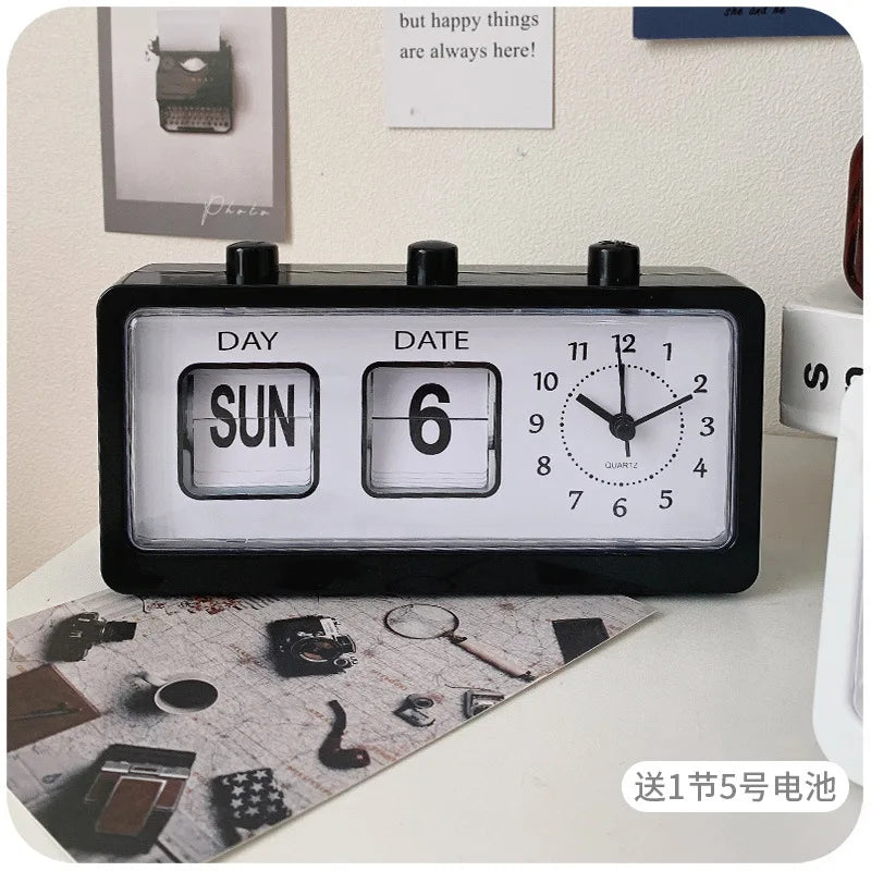 Creative Vintage Flip Clock Mechanical Alarm Clock Desktop Digital Clock with Calendar Clock Home Decor Vintage Home Decor 2022