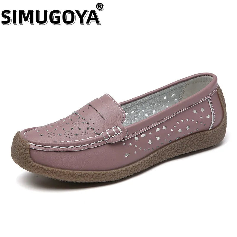 SIMUGOYA Women Sandals Summer Flat Hollowed Out Women's Shoes Soft Sole Non-Slip Casual Shoes Shoes For Women Leather Mom's Shoe