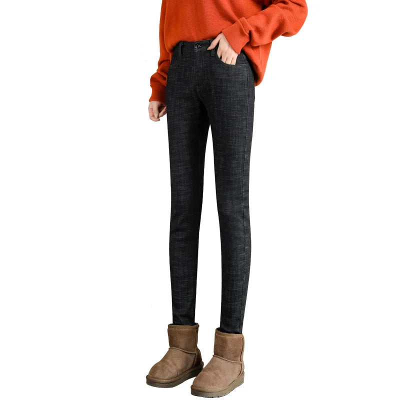 Women's Warm Jeans Winter Plush Warm Jeans Fashion Elastic Denim Pants Casual Tight Trousers