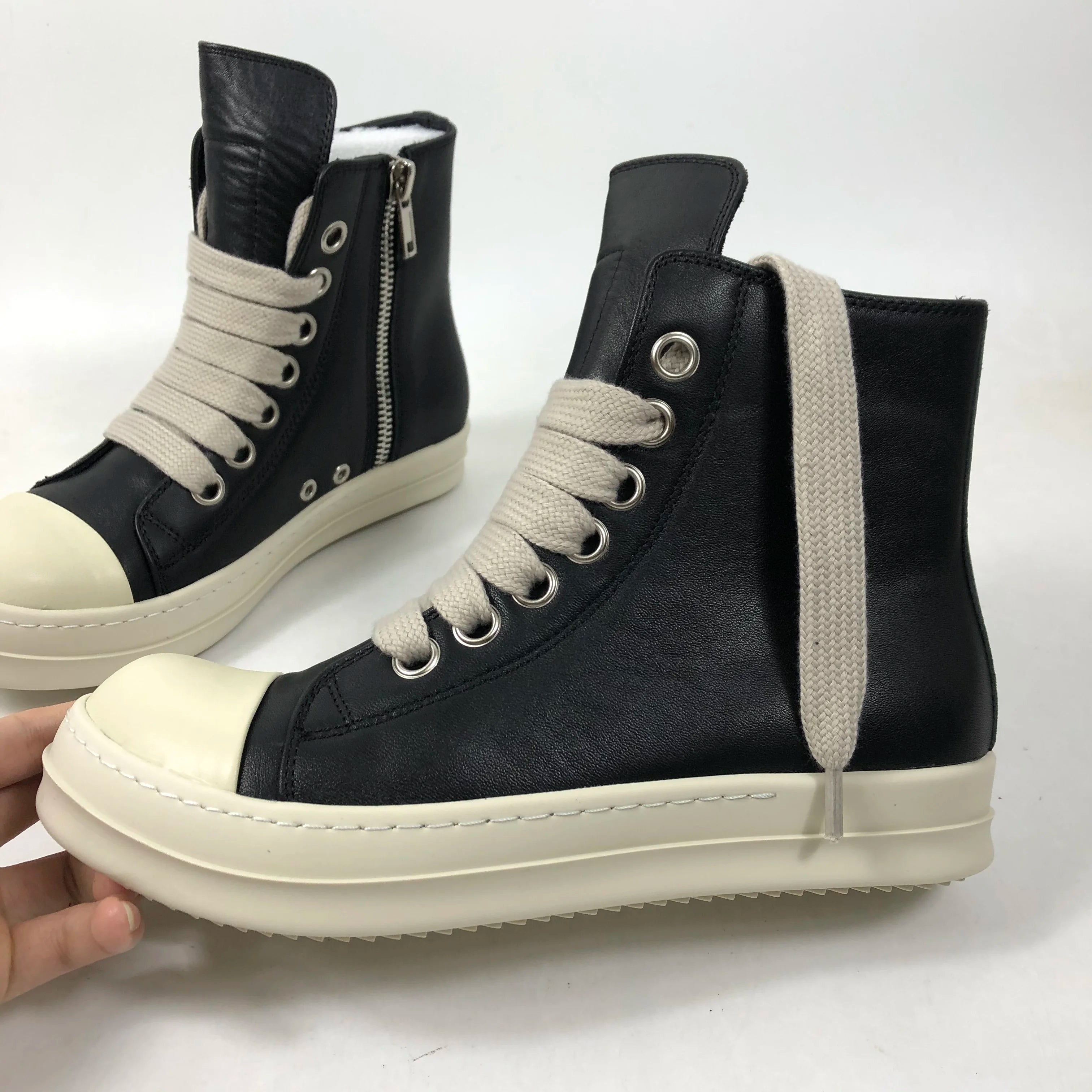 Owen Seak Men Women High-TOP Canvas Shoes Casual Luxury Trainers Lace Up Zip Sneaker Hip Hop Autumn Streetwear Flats Black Boots