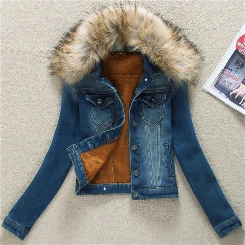 2023 Autumn Winter Fleece Denim Jacket Women Big Fur Collar Short Coat Thicken Velvet Liner Warm Tops Lady Jean Coat Outerwear