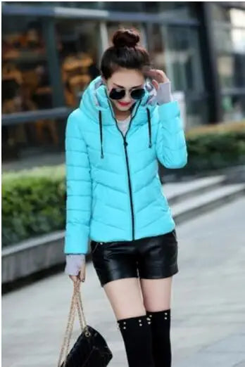 Cheap wholesale 2018 new winter  Hot selling women's fashion casual warm jacket female bisic coats T1192