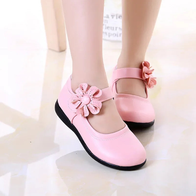 Children's Leather Shoes 2023 New Fashion Soft Soled Princess Party Dress Shoes Elegant Girls Student Performance Leather Shoes